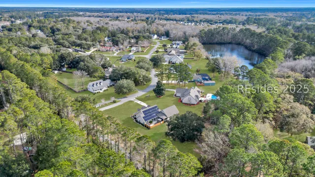 $625,000 | 2 Long Lake Drive, Bluffton, SC 29910