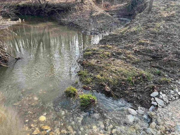 $1,630,000 | 400 County Road 400 East, Mount Sterling, IL 62353