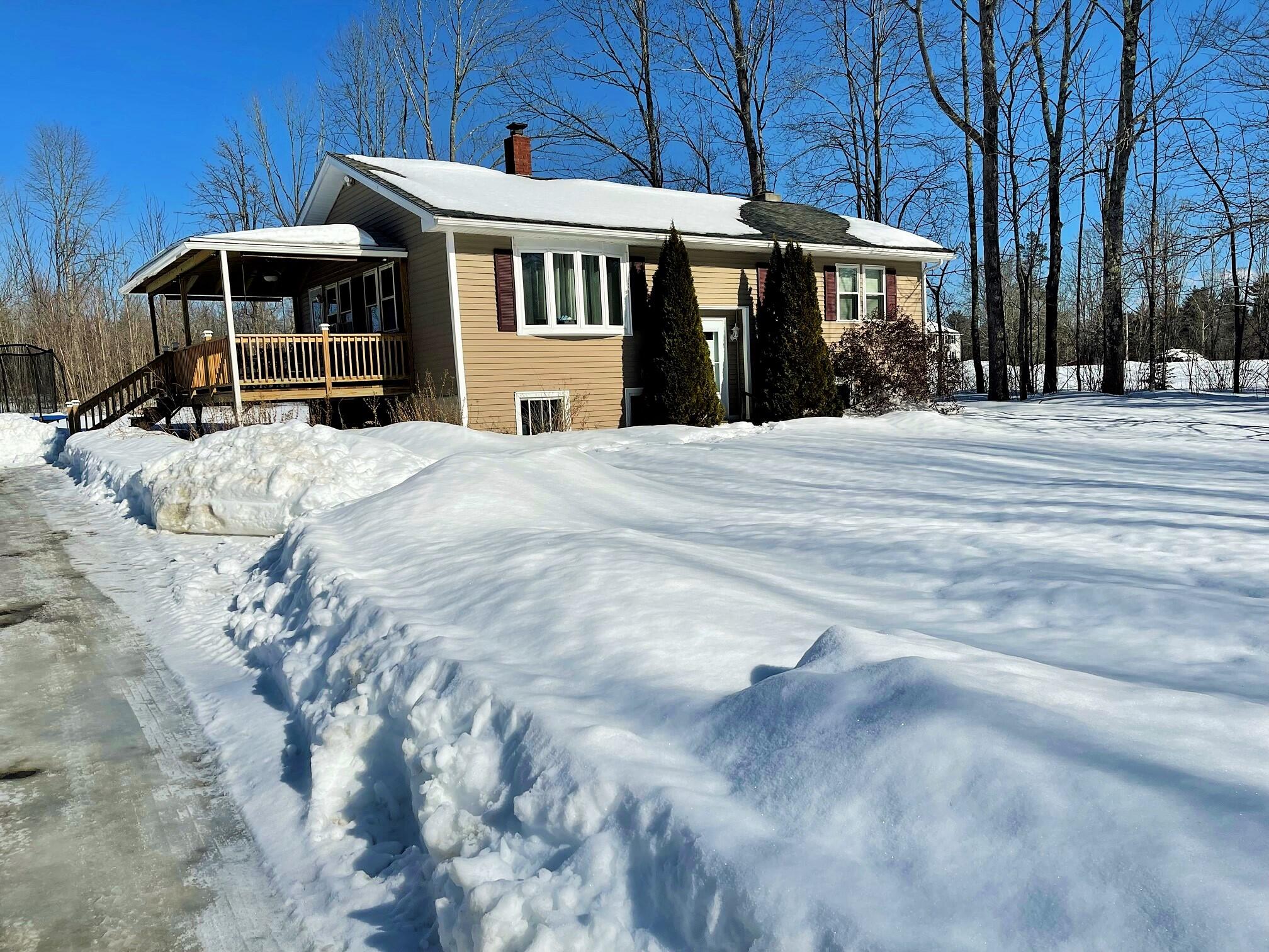 238 Square Road Palmyra, ME 04965 - Photo 3 of 47 3