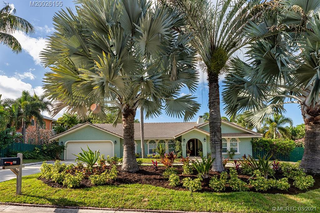 45 Rio Vista Drive Stuart, FL 34996 - Photo 1 of 47 Gallery Image 1
