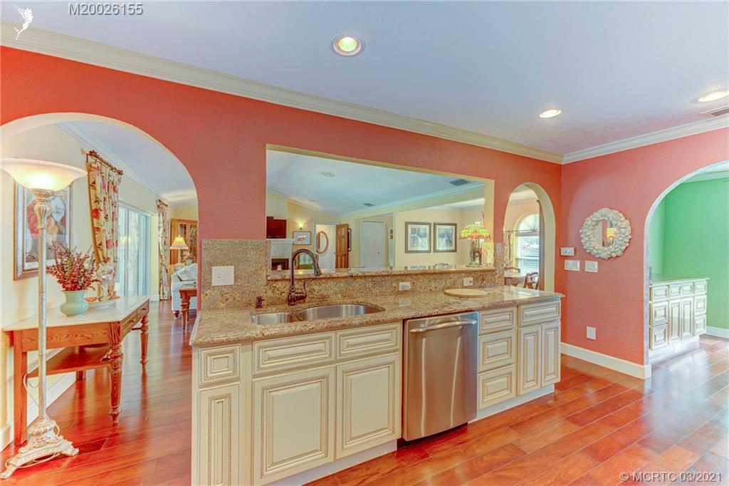 45 Rio Vista Drive Stuart, FL 34996 - Photo 16 of 47 Gallery Image 16