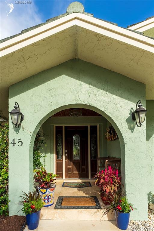 45 Rio Vista Drive Stuart, FL 34996 - Photo 3 of 47 Gallery Image 3