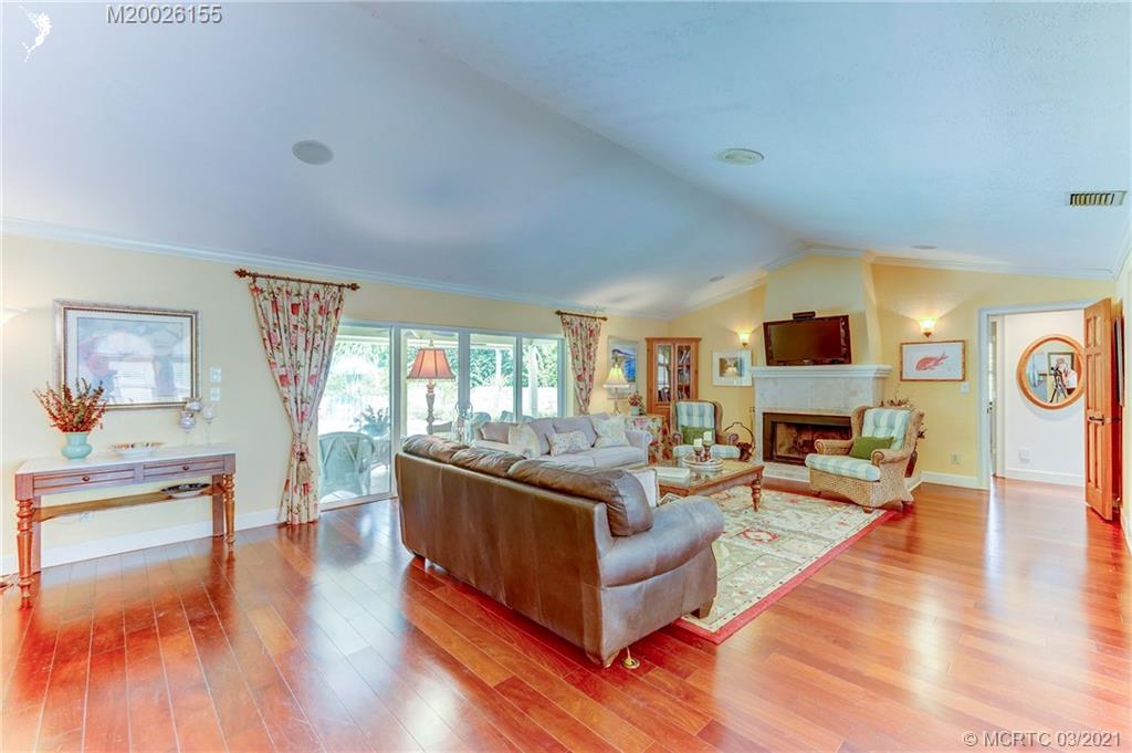 45 Rio Vista Drive Stuart, FL 34996 - Photo 7 of 47 Gallery Image 7