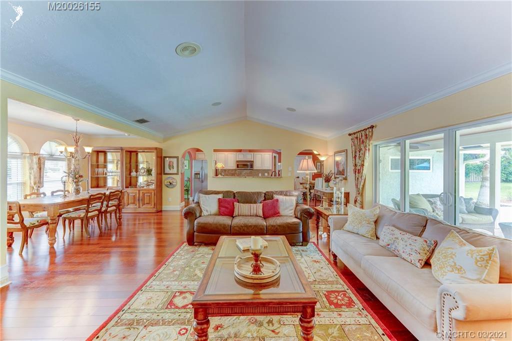 45 Rio Vista Drive Stuart, FL 34996 - Photo 10 of 47 Gallery Image 10