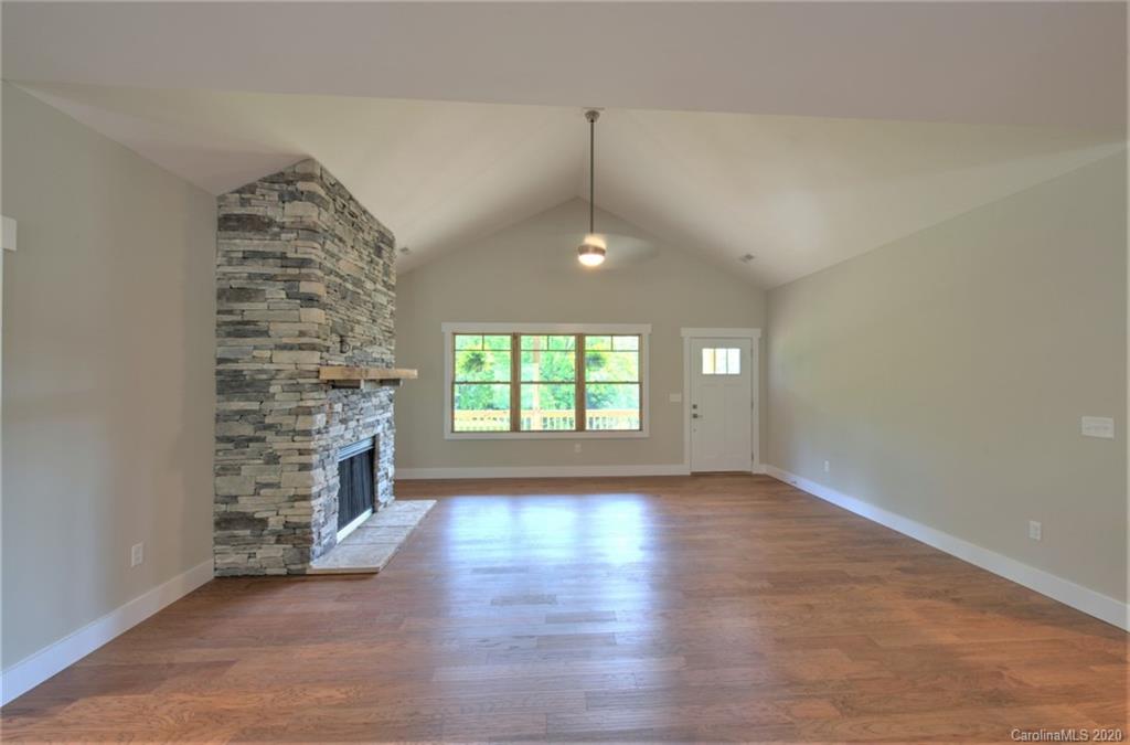 9 Mountain View Ridge Fairview, NC 28730 - Photo 14 of 48 Gallery Image 14