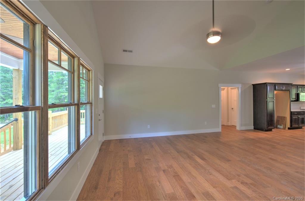 9 Mountain View Ridge Fairview, NC 28730 - Photo 16 of 48 Gallery Image 16