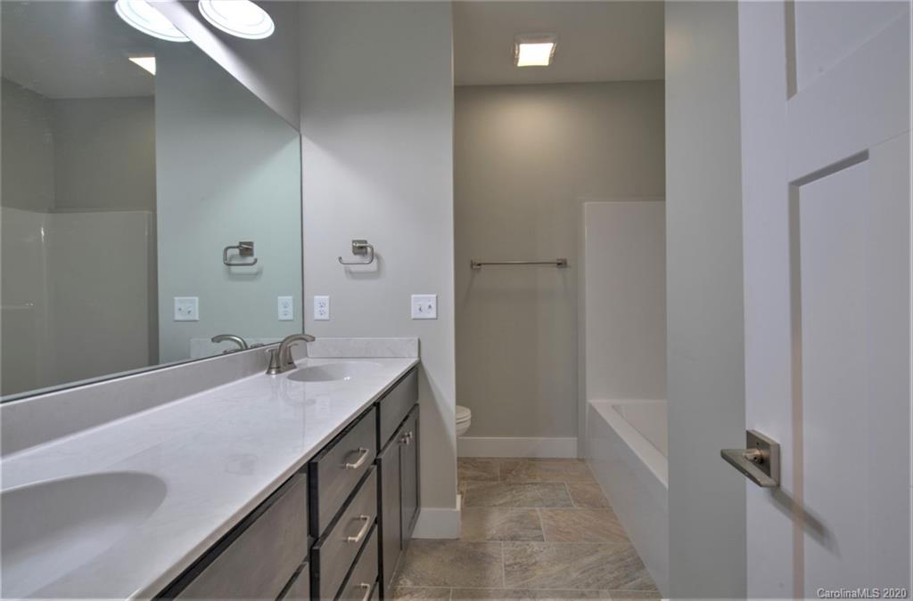 9 Mountain View Ridge Fairview, NC 28730 - Photo 34 of 48 Gallery Image 34