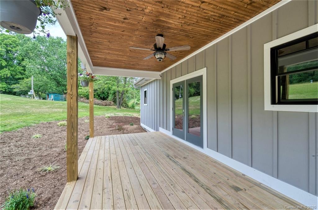 9 Mountain View Ridge Fairview, NC 28730 - Photo 42 of 48 Gallery Image 42