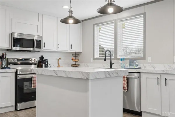 $650,000 | 1166 Throckmorton Trail, Scottsburg, VA 24589