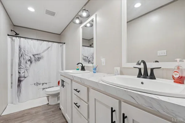 $650,000 | 1166 Throckmorton Trail, Scottsburg, VA 24589