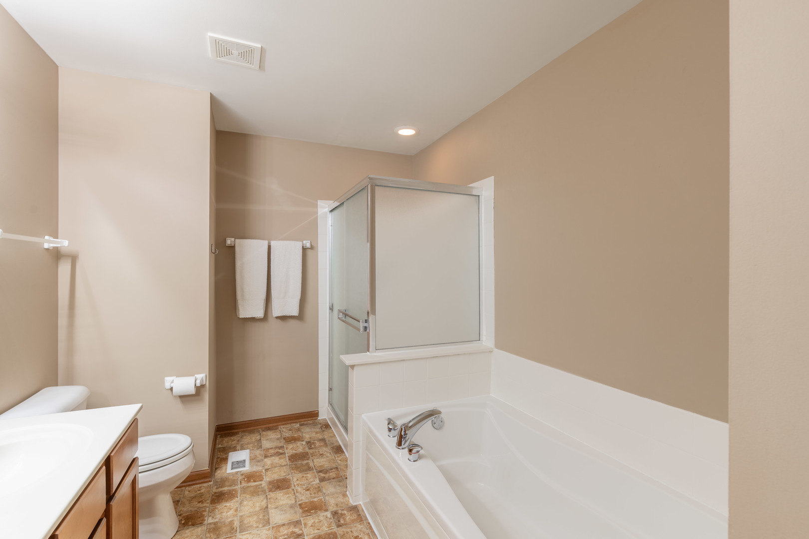 254 Springbrook Trail South Oswego, IL 60543 - Photo 18 of 20