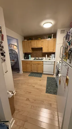 $2,378 | 200 North Dearborn Street, Unit 1005, Chicago, IL 60601