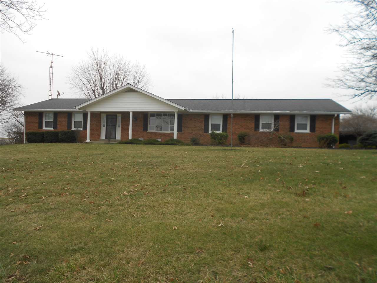 209 York Road Walton, KY 41094 - Photo 3 of 26 Gallery Image 3