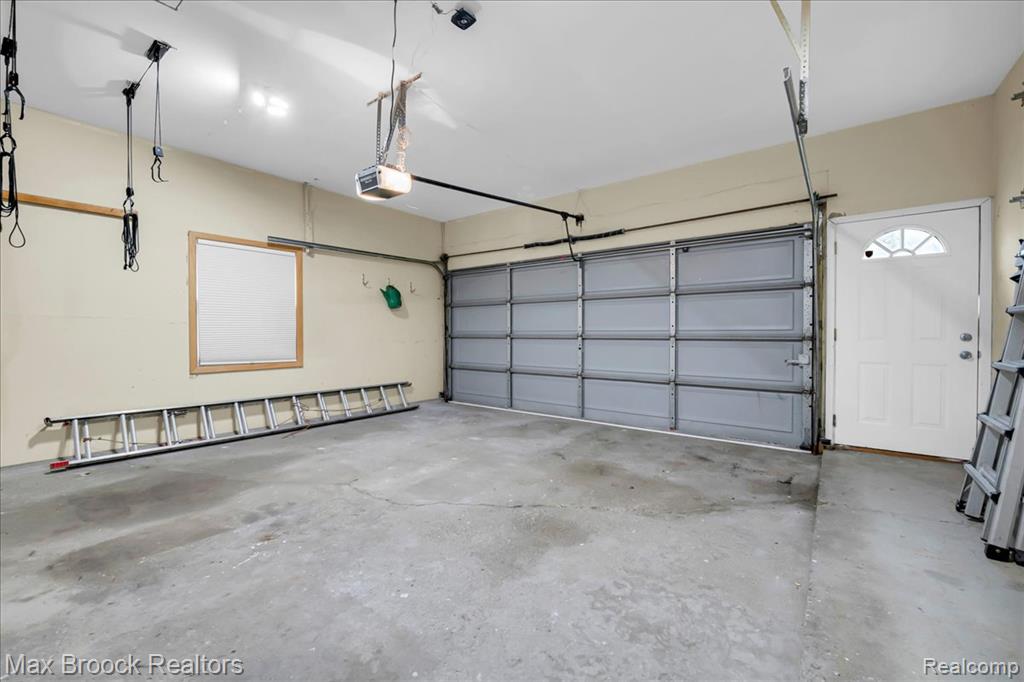 9580 Andersonville Road Clarkston, MI 48346 - Photo 30 of 31 Gallery Image 30