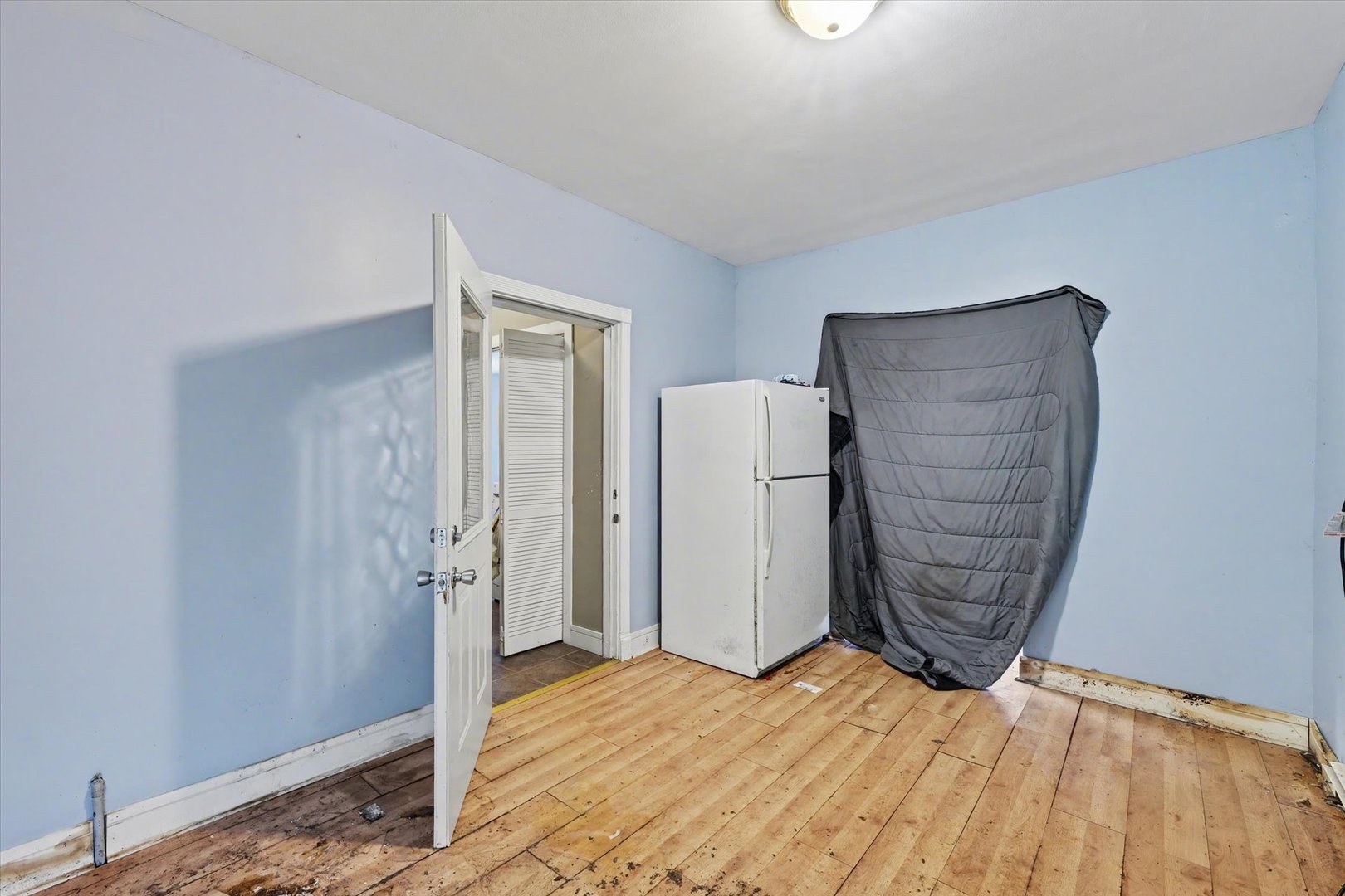 110 Highway 54 Roberts, IL 60962 - Photo 21 of 31 a view of empty room with wooden floor
