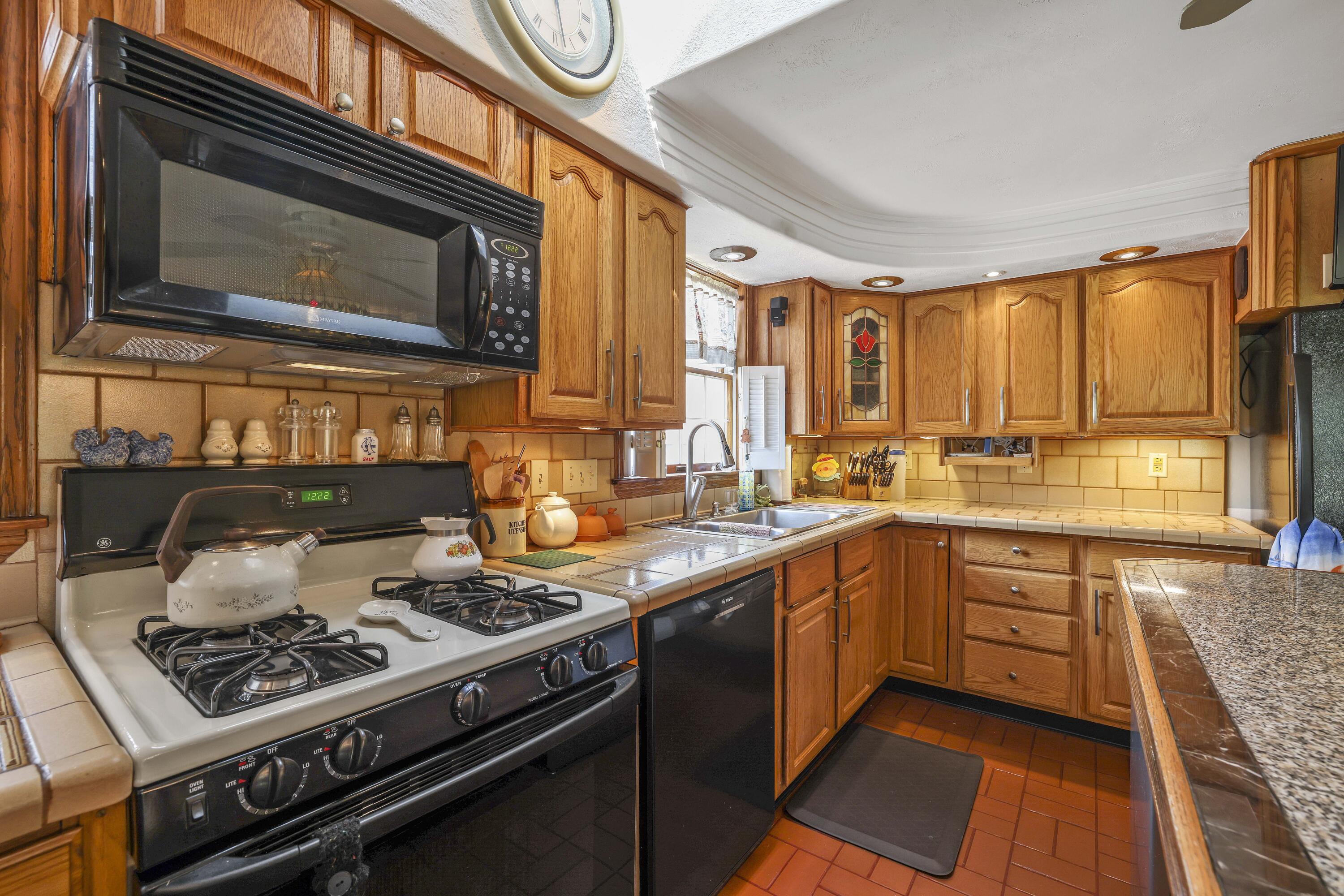 282 Stebbins Road Sanford, ME 04073 - Photo 12 of 38 3G0A2858