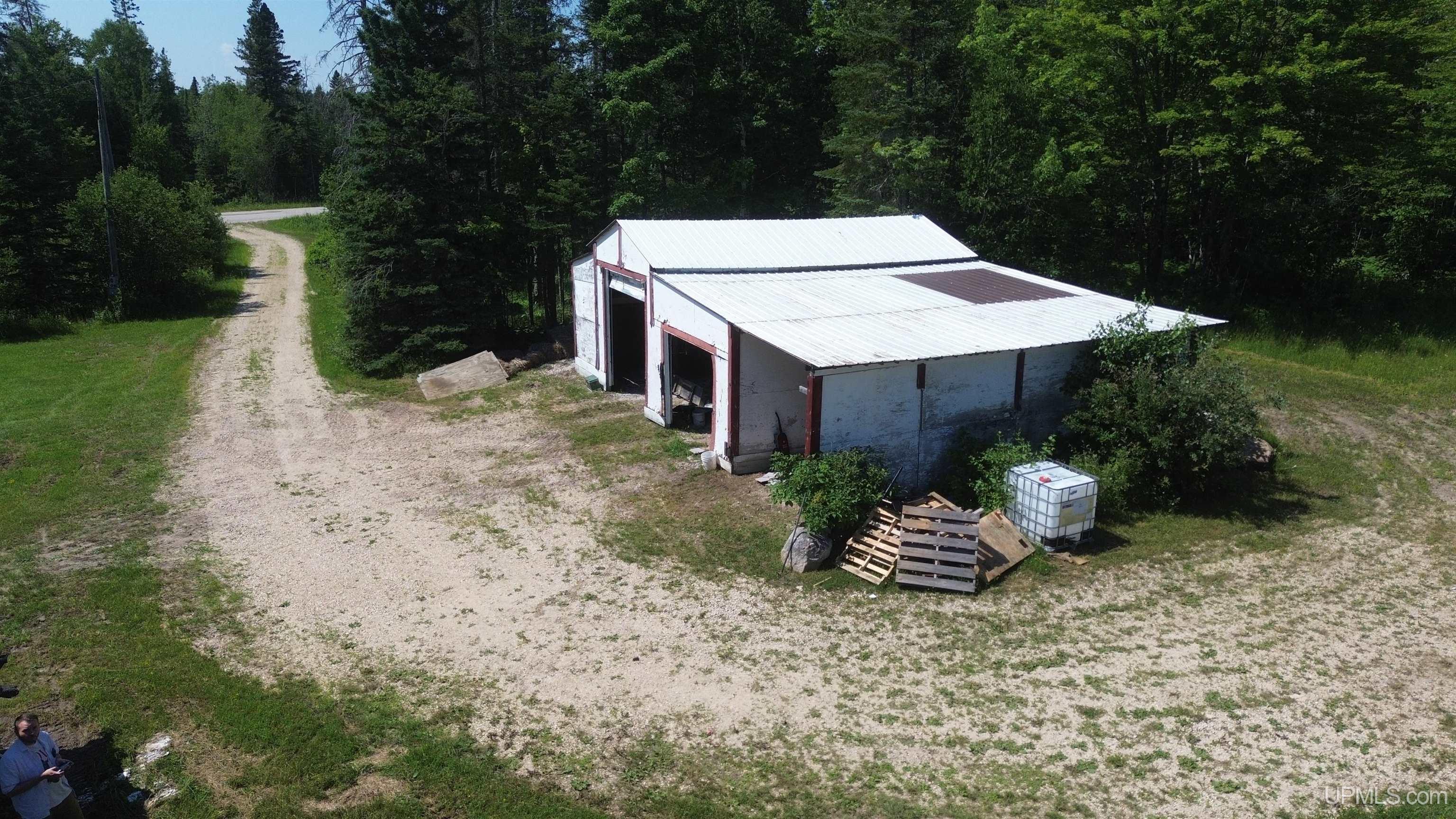 2184 North Gulliver Road Gulliver, MI 49840 - Photo 29 of 41
