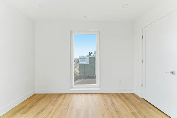 $4,375 | 1035 Commonwealth Avenue, Unit 201, Boston, MA 02215