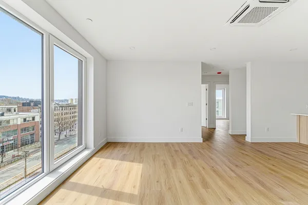 $4,375 | 1035 Commonwealth Avenue, Unit 201, Boston, MA 02215