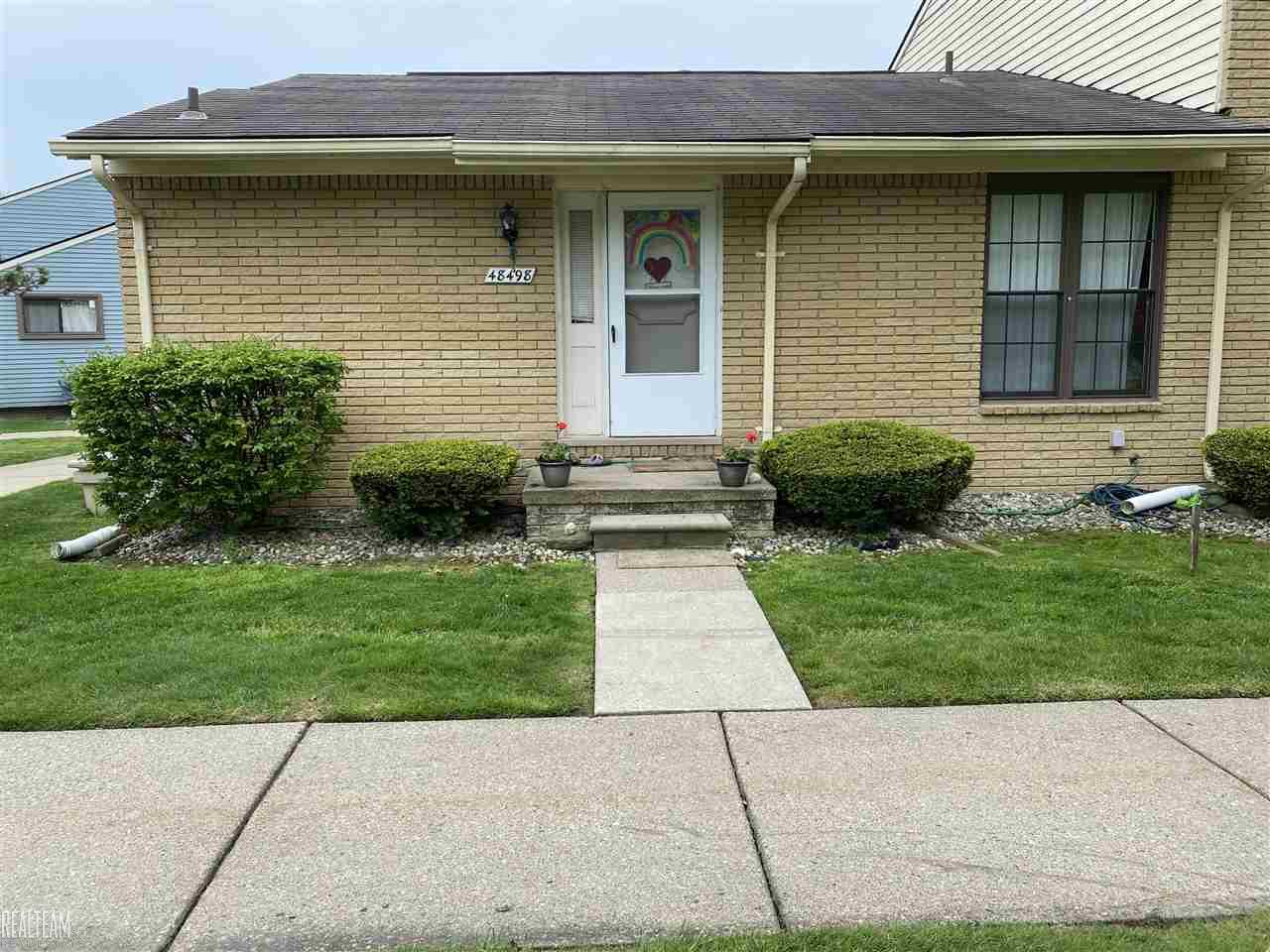 48498 Sugarbush Road Chesterfield, MI 48047 - Photo 2 of 15