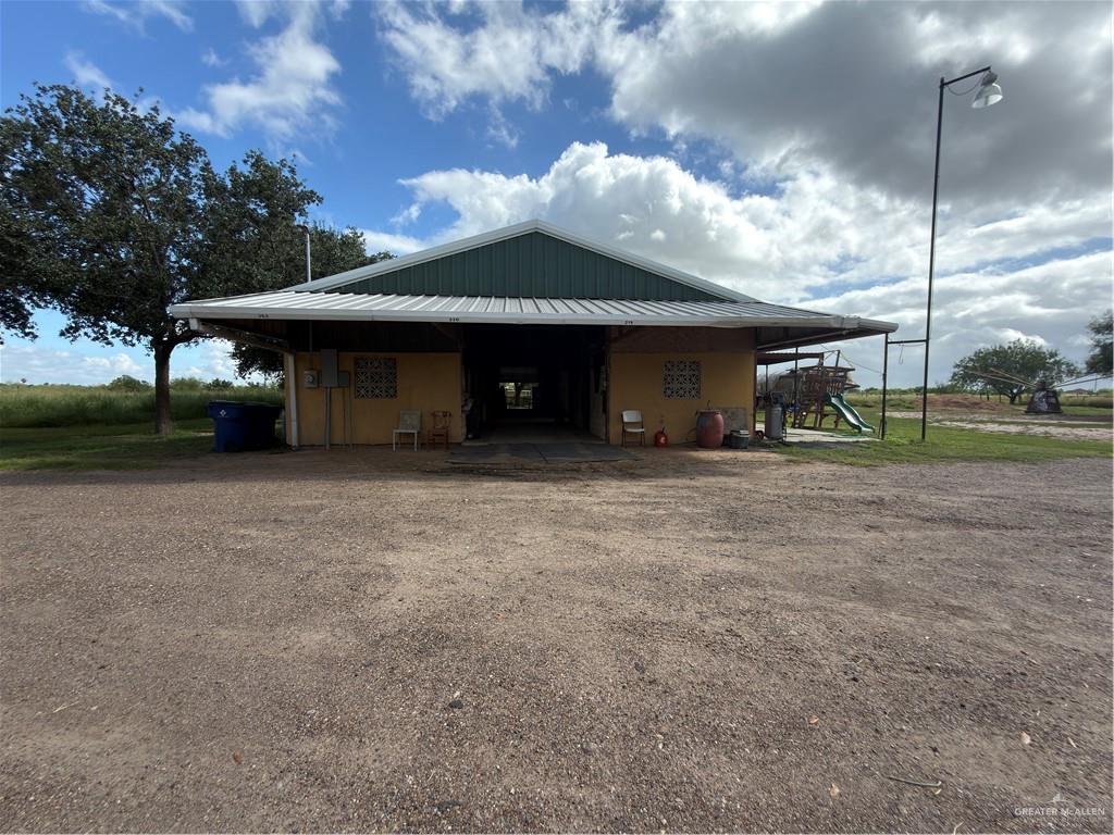 9510 Texan Road Mission, TX 78574 - Photo 4 of 43