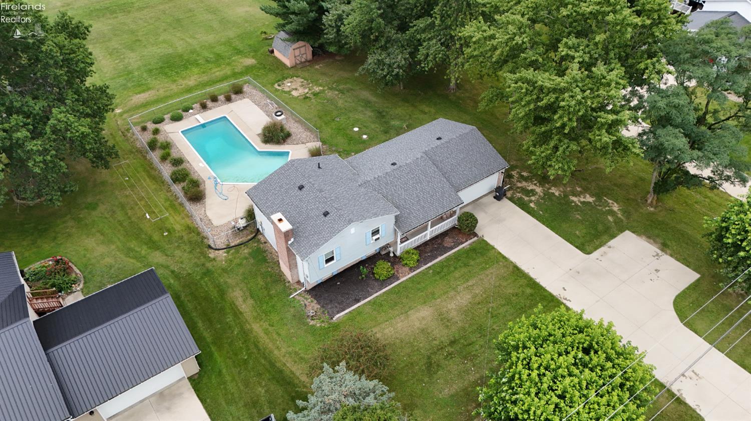 2865 Neal Zick Road Willard, OH 44890 - Photo 3 of 29 Gallery Image 3