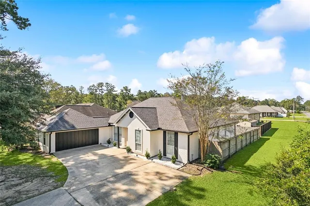 $380,000 | 69397 Sixth Avenue, Covington, LA 70433