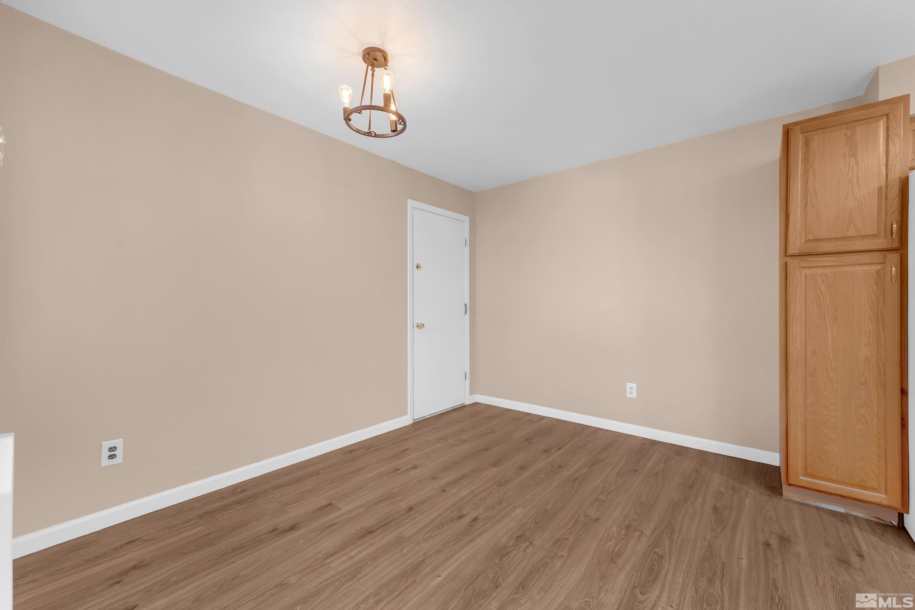 6605 Peppermint Drive Reno, NV 89506 - Photo 7 of 34 Photo 7