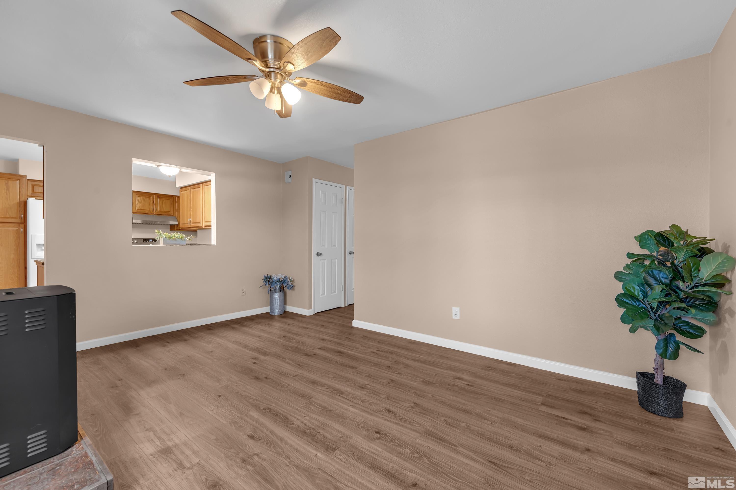 6605 Peppermint Drive Reno, NV 89506 - Photo 8 of 34 Photo 8