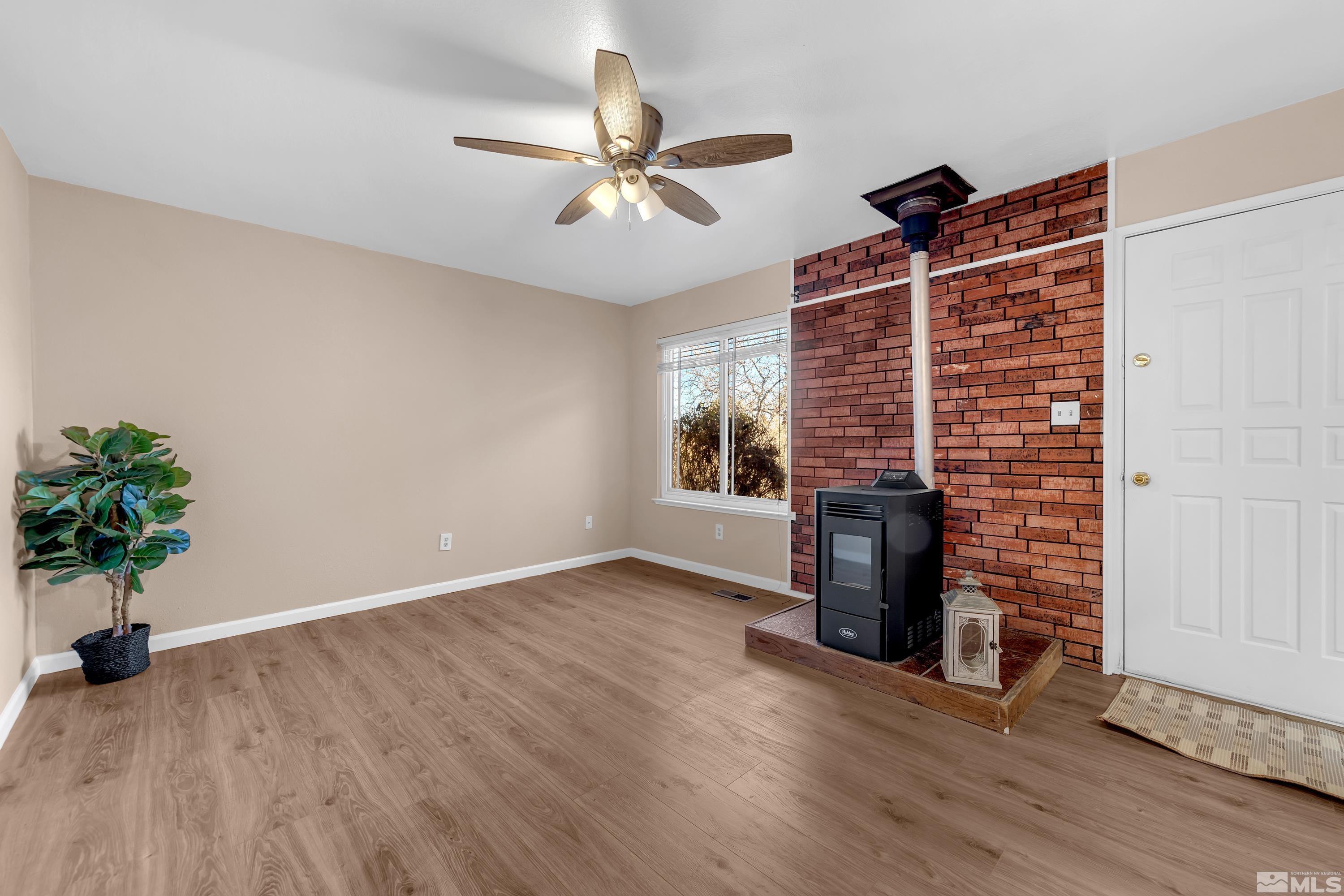 6605 Peppermint Drive Reno, NV 89506 - Photo 9 of 34 Photo 9