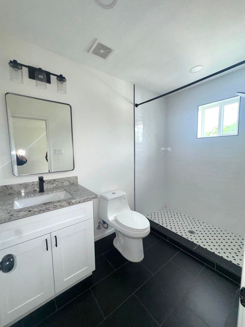 9911 Porto Rico Road, Unit A Houston, TX 77041 - Photo 9 of 18