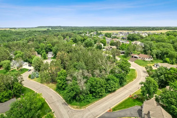 $120,000 | 595 Hillside Drive, Prescott, WI 54021