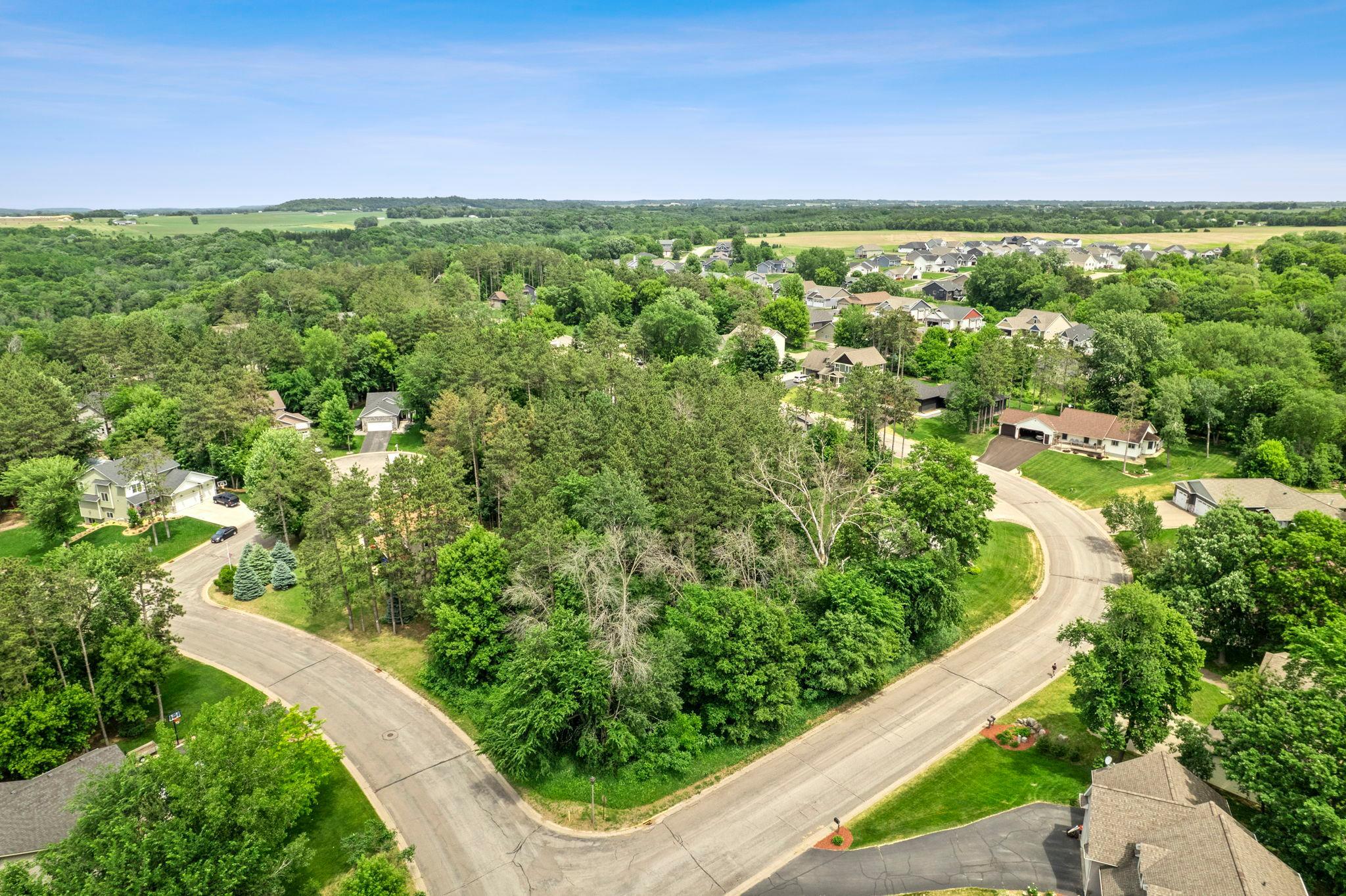 595 Hillside Drive Prescott, WI 54021 - Photo 1 of 18