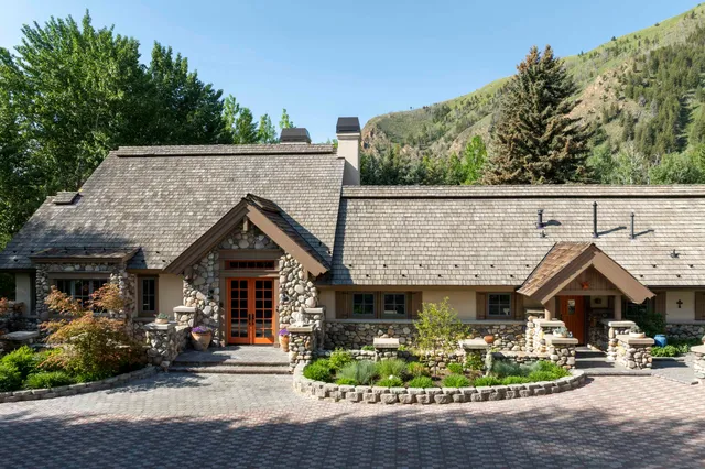 $3,600,000 | 101 Rivergrove Lane, Blaine County, ID 83333