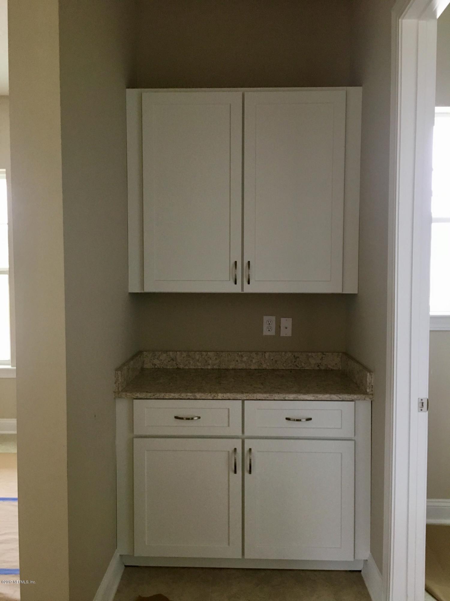332 Rambling Water Run St. Johns, FL 32259 - Photo 22 of 36 Butler's Pantry