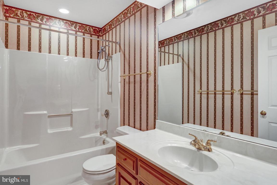 292 Buckfield Drive Lititz, PA 17543 - Photo 20 of 25