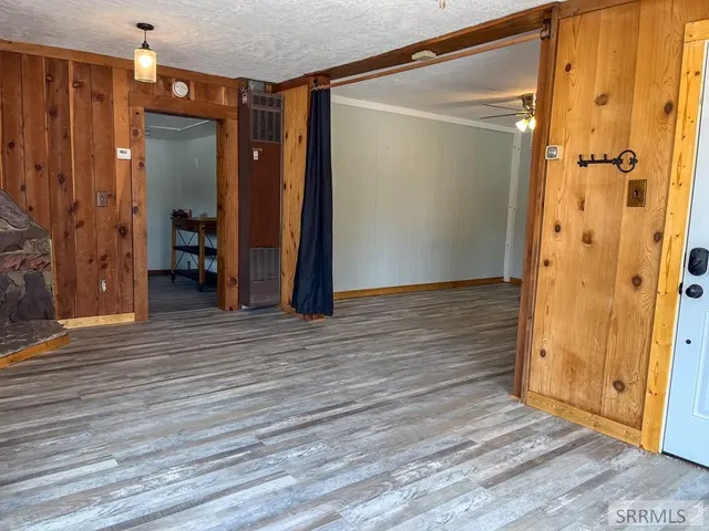 $187,000 | 800 Main Street, Challis, ID 83226