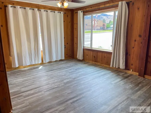 $187,000 | 800 Main Street, Challis, ID 83226