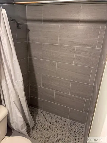 $187,000 | 800 Main Street, Challis, ID 83226