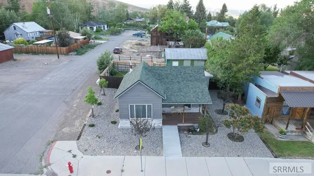 $187,000 | 800 Main Street, Challis, ID 83226