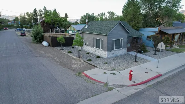 $187,000 | 800 Main Street, Challis, ID 83226