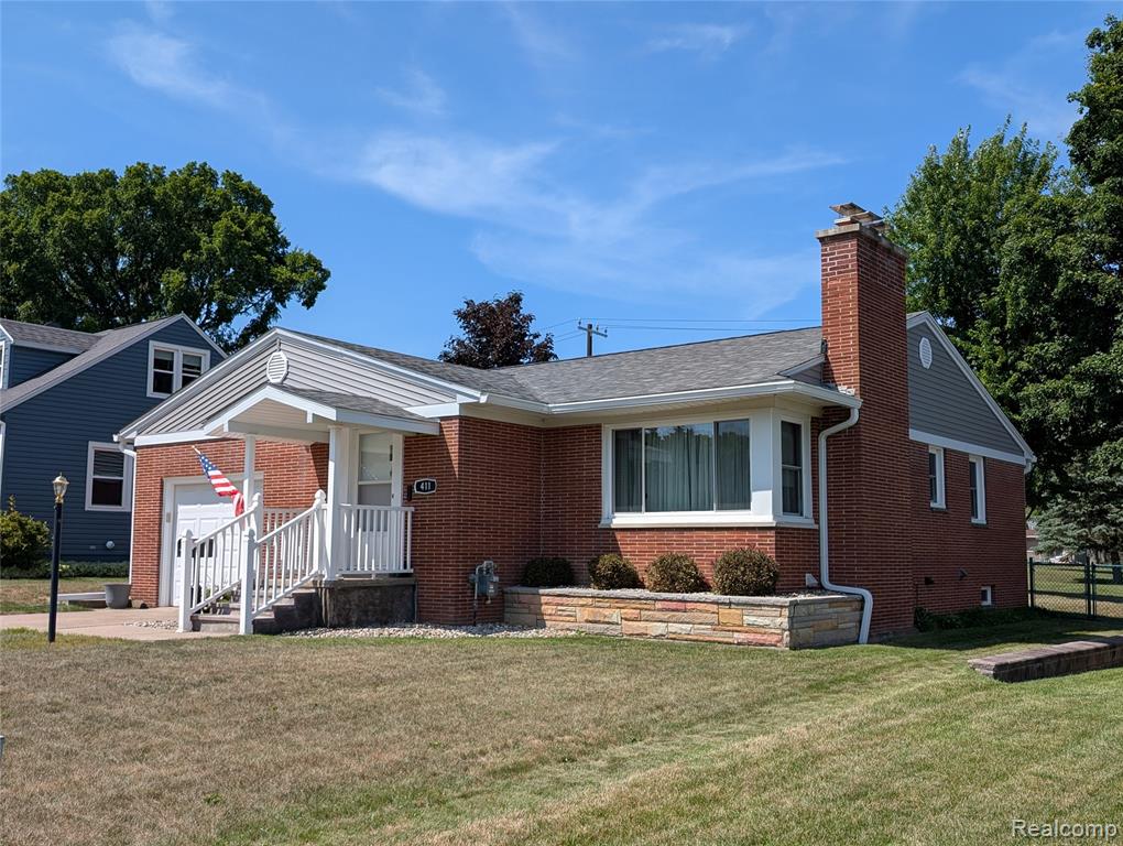 411 Cleveland Street Bad Axe, MI 48413 - Photo 6 of 56