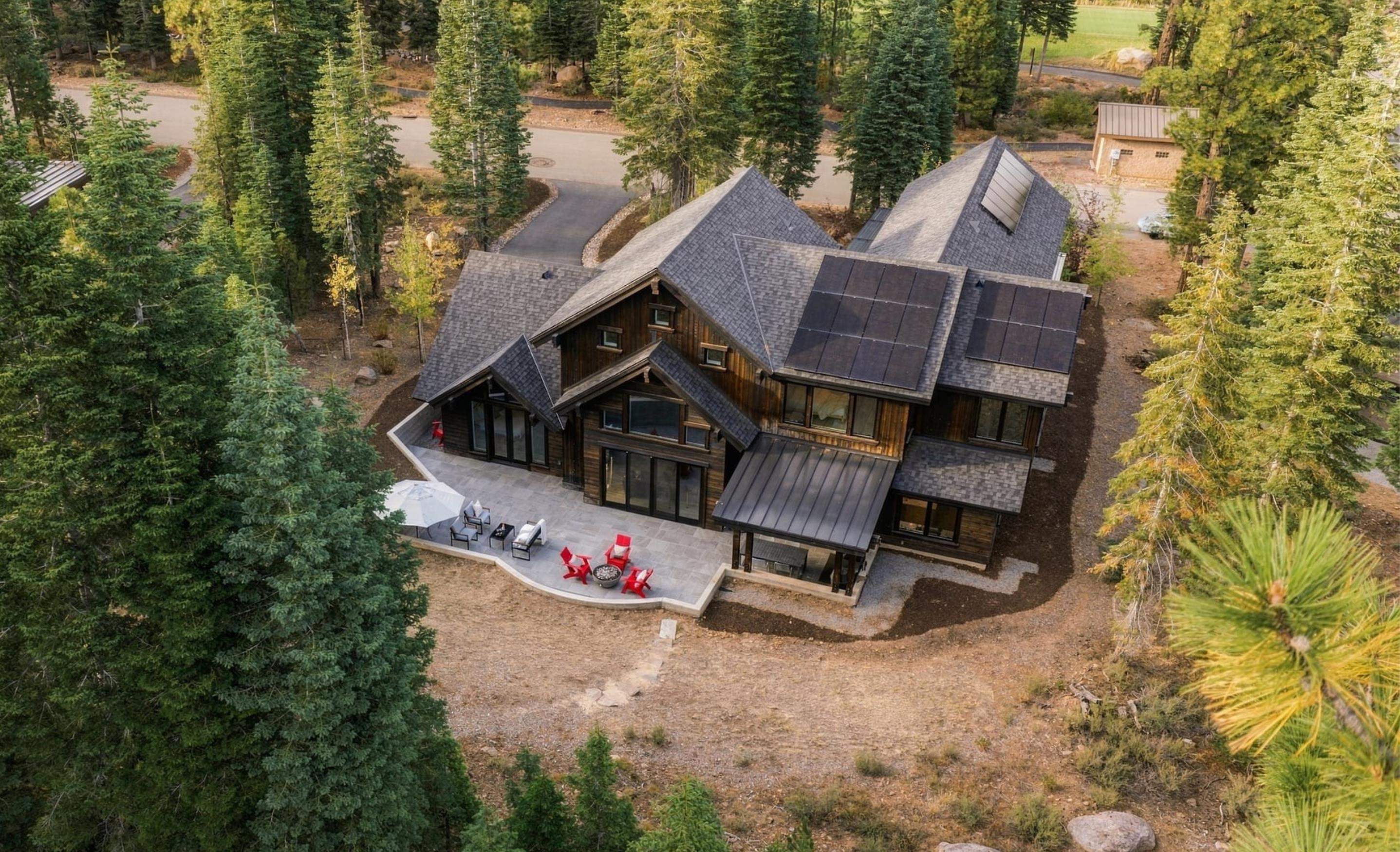 10637 Carson Range Road Truckee, CA 96161 - Photo 3 of 19 Gallery Image 3