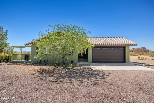 $585,000 | 48023 North 518th Avenue, Aguila, AZ 85320