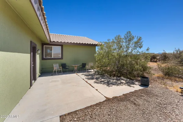 $585,000 | 48023 North 518th Avenue, Aguila, AZ 85320