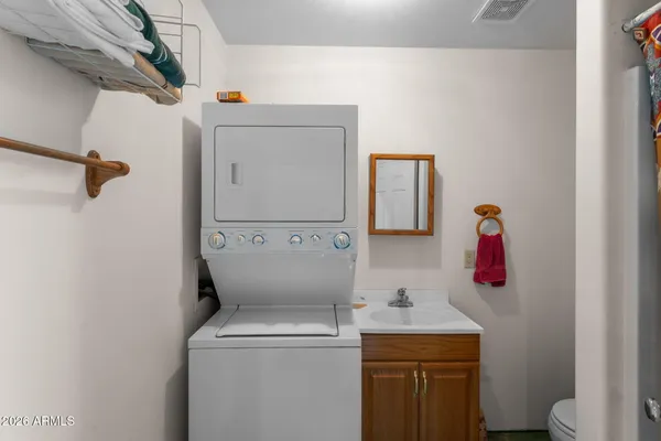 $585,000 | 48023 North 518th Avenue, Aguila, AZ 85320