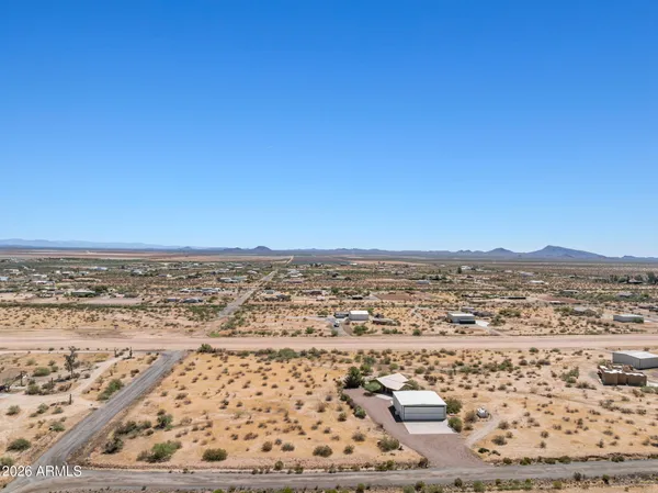 $585,000 | 48023 North 518th Avenue, Aguila, AZ 85320
