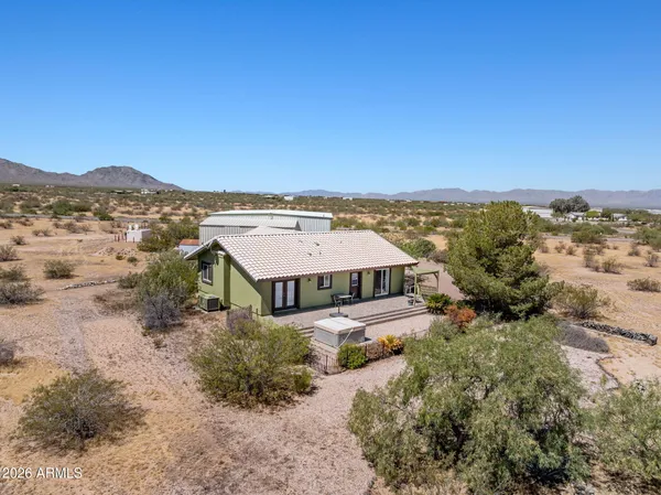 $585,000 | 48023 North 518th Avenue, Aguila, AZ 85320