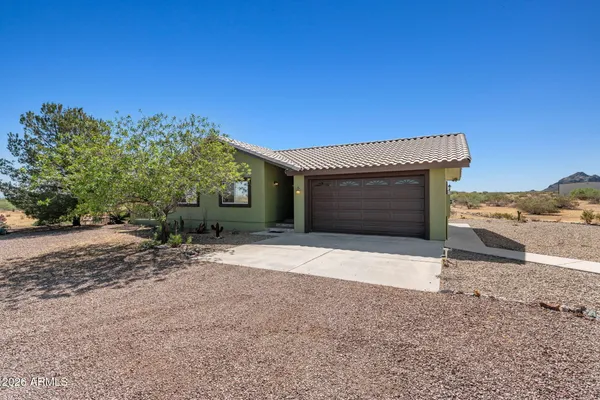 $585,000 | 48023 North 518th Avenue, Aguila, AZ 85320