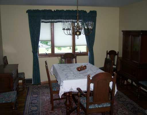 2297 Rochester Road Franklin Park, PA 15237 - Photo 4 of 8 Dining Room.